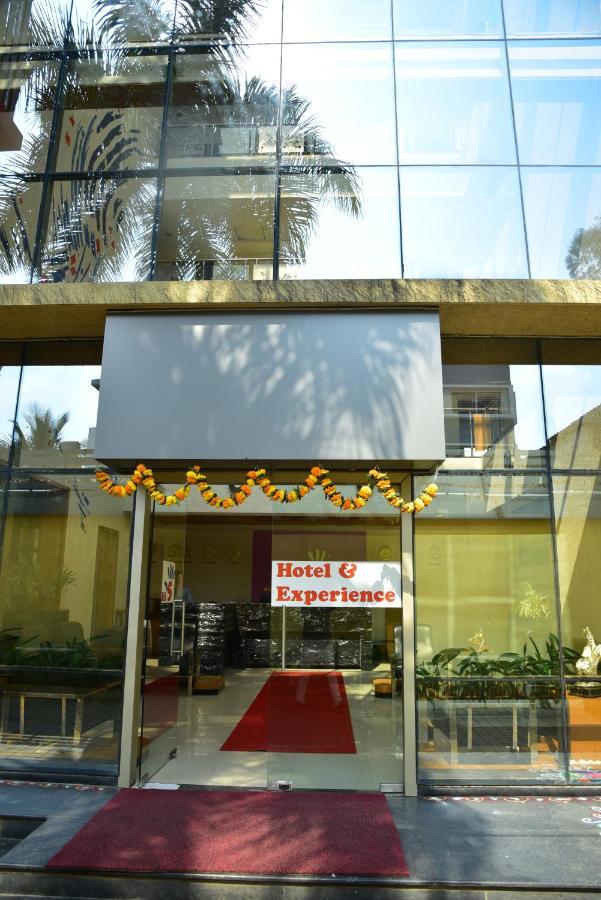 Hi 5 Hotel & Experience Nashik Esterno foto